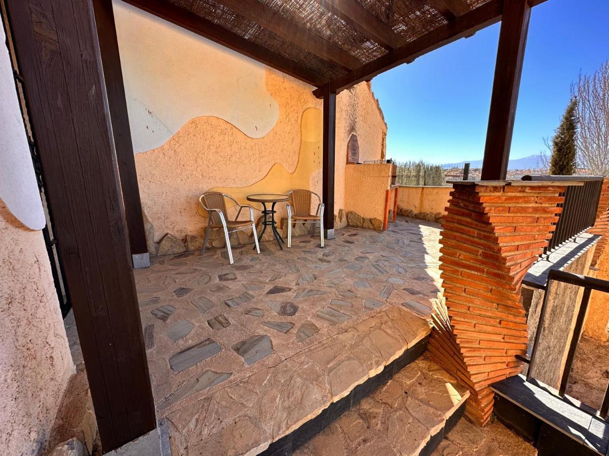 Cuevas La Granja Apartment Benalua de Guadix ภายนอก รูปภาพ