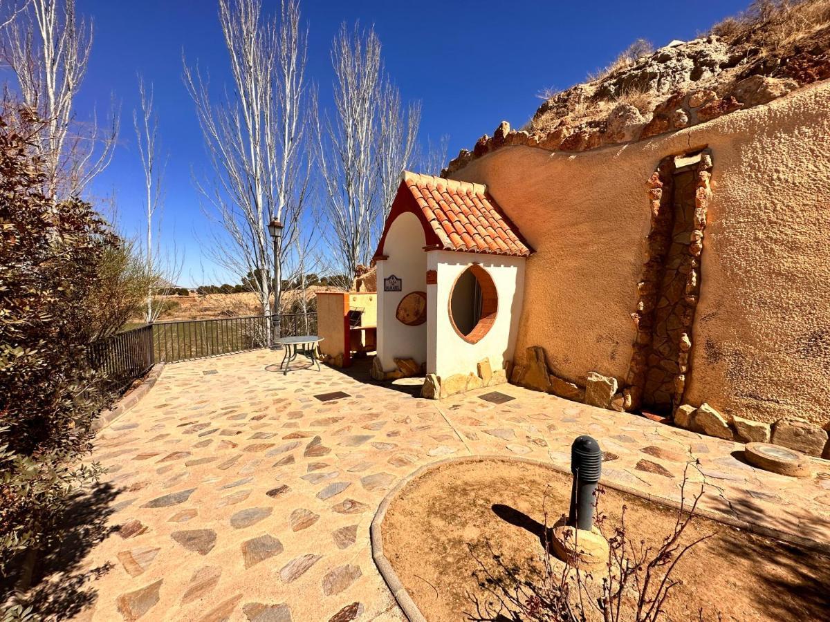 Cuevas La Granja Apartment Benalua de Guadix ภายนอก รูปภาพ