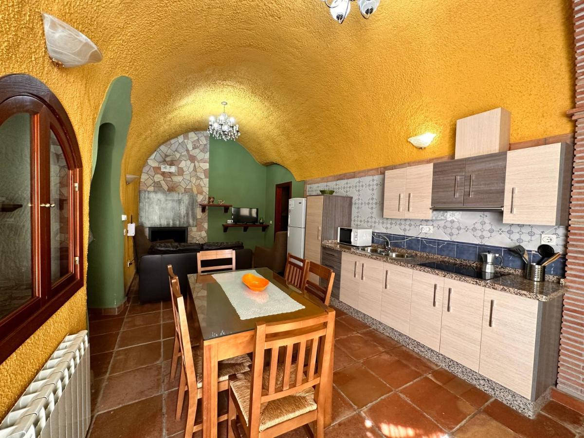 Cuevas La Granja Apartment Benalua de Guadix ภายนอก รูปภาพ