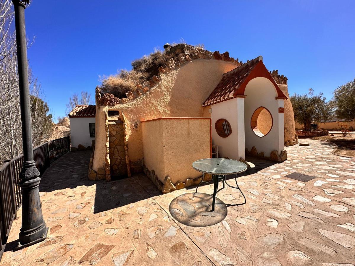 Cuevas La Granja Apartment Benalua de Guadix ภายนอก รูปภาพ