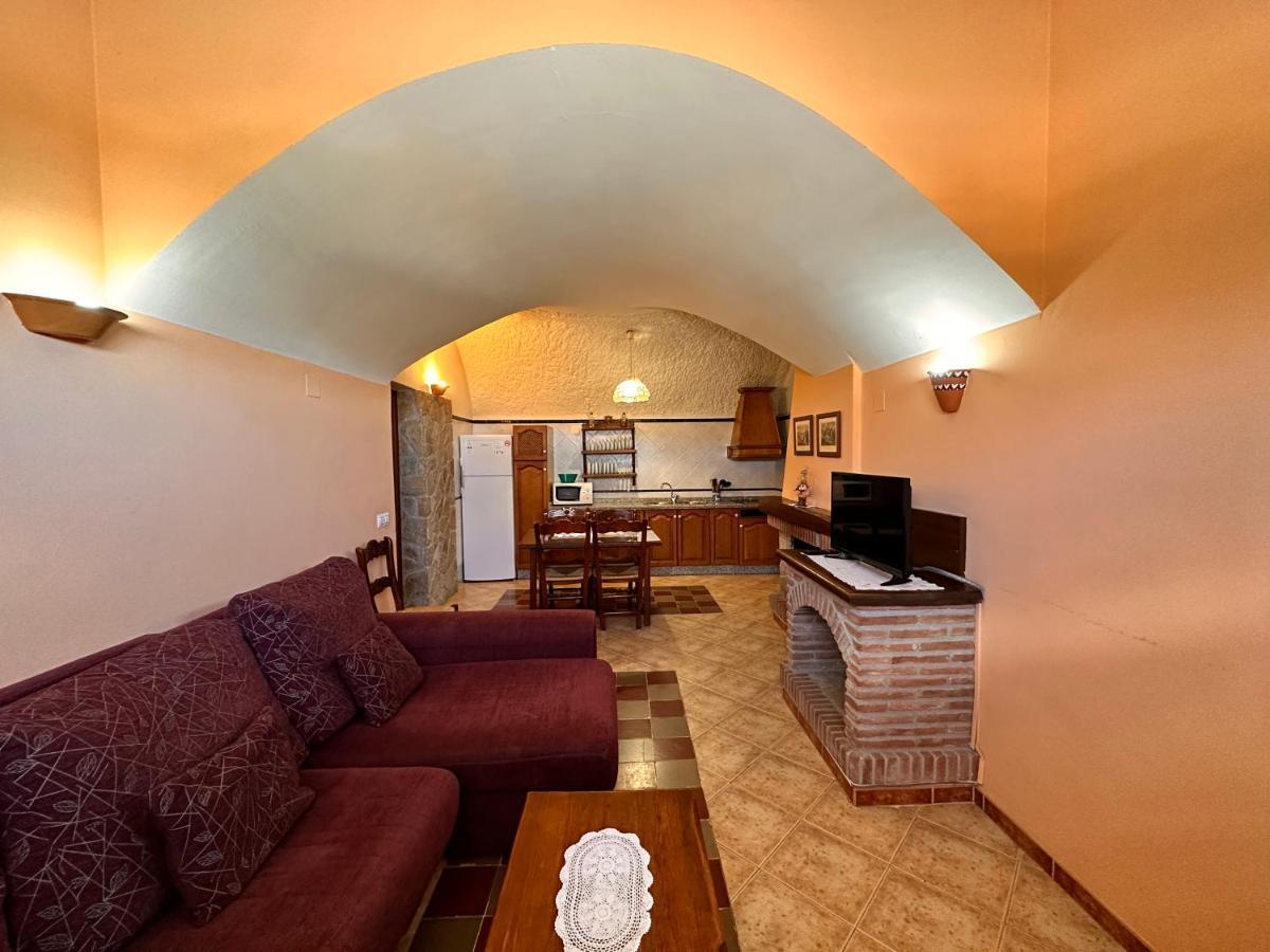 Cuevas La Granja Apartment Benalua de Guadix ภายนอก รูปภาพ