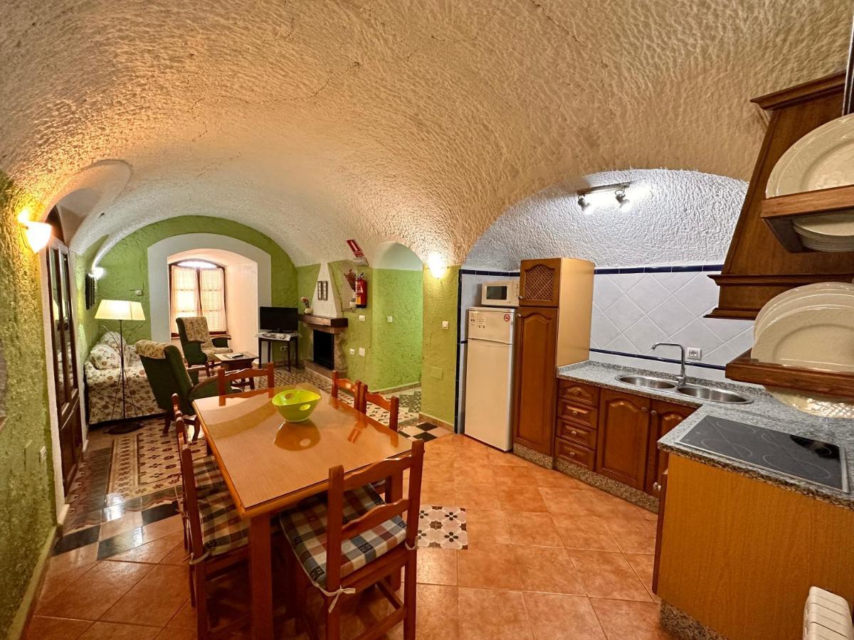 Cuevas La Granja Apartment Benalua de Guadix ภายนอก รูปภาพ