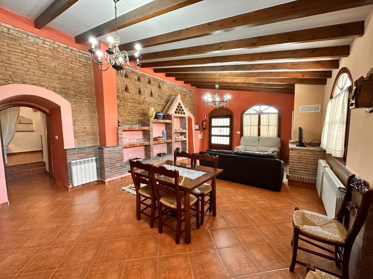 Cuevas La Granja Apartment Benalua de Guadix ภายนอก รูปภาพ
